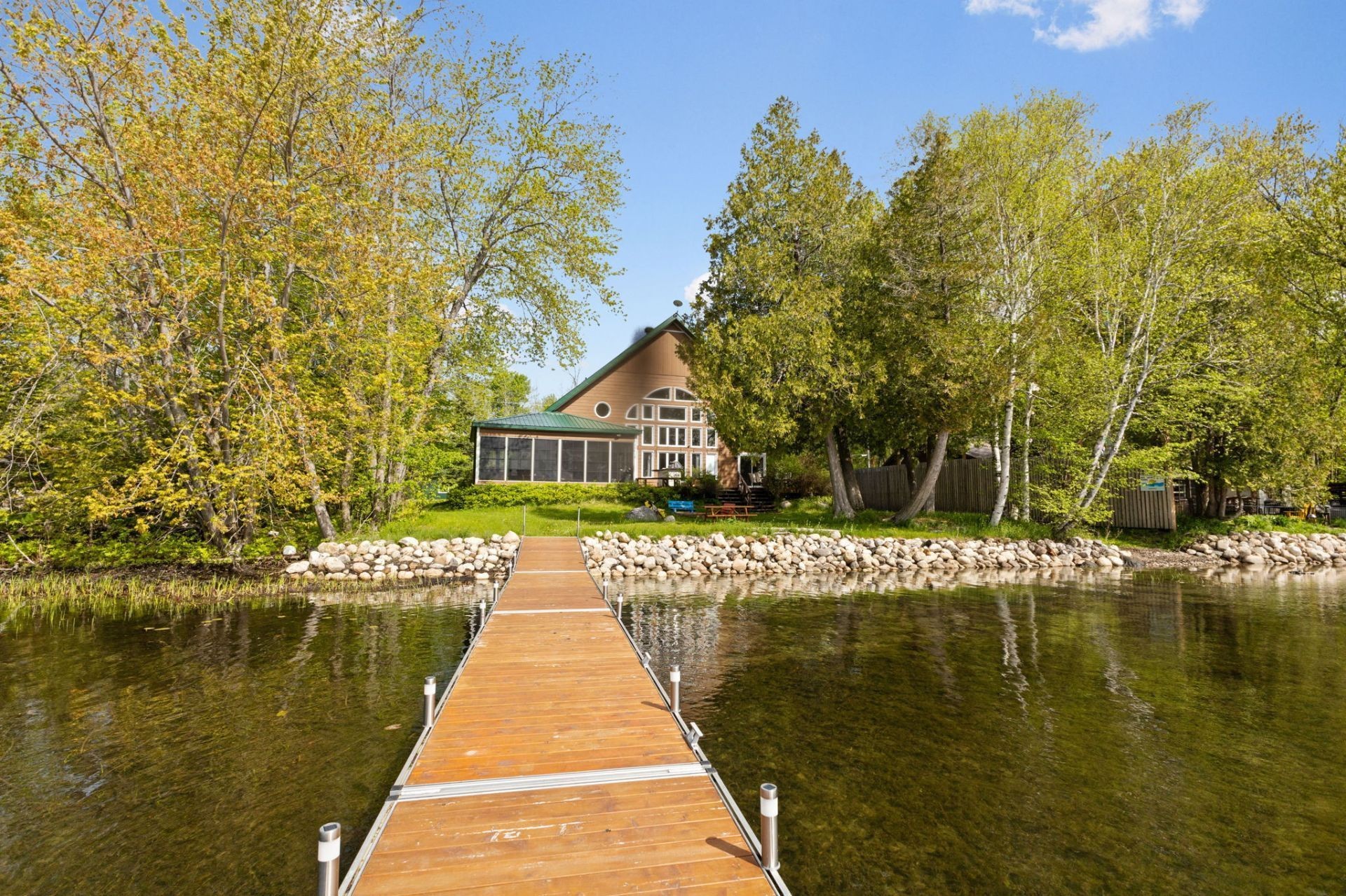 Bord de l'eau - 42 Ch. Higgins, Low, QC