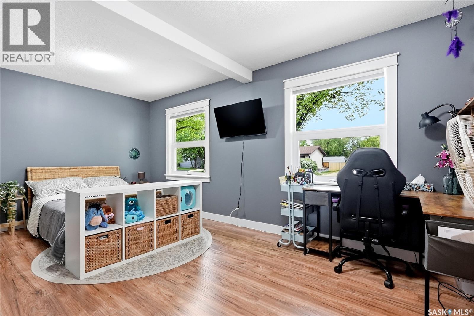 328 Carleton Drive, Saskatoon, SK