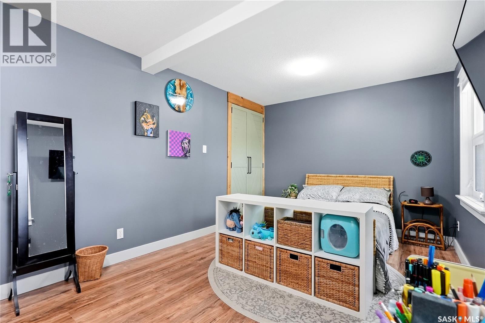 328 Carleton Drive, Saskatoon, SK