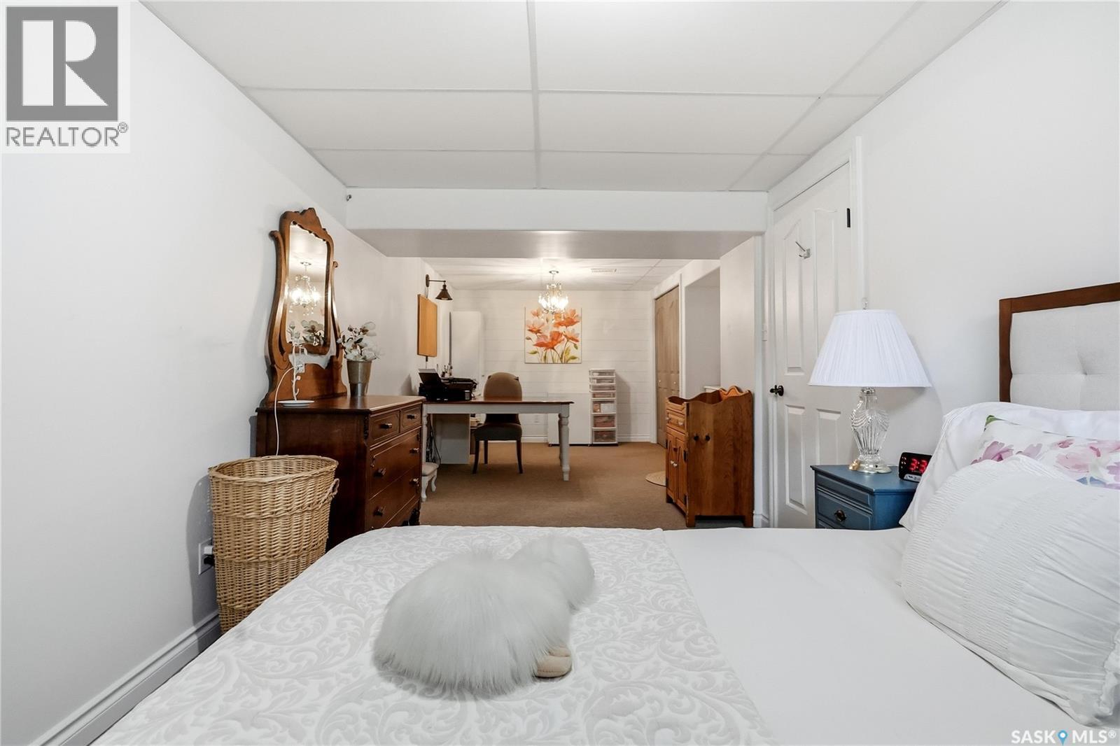 328 Carleton Drive, Saskatoon, SK