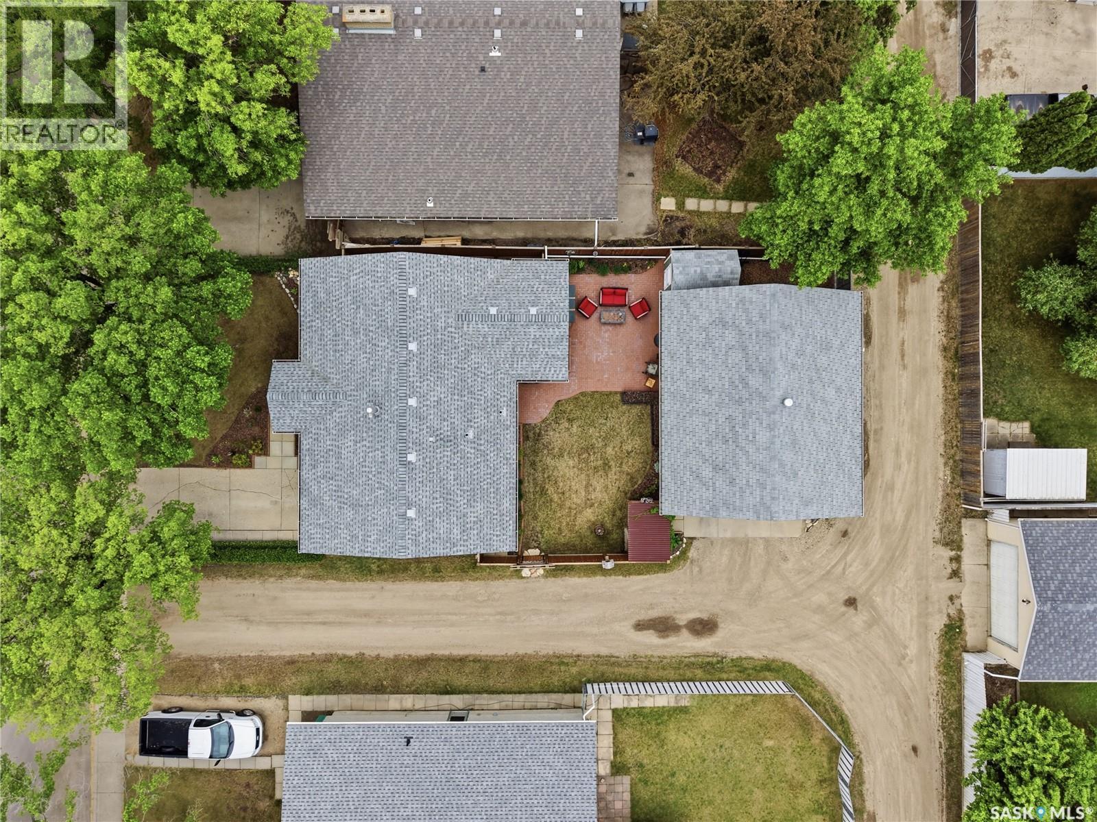 328 Carleton Drive, Saskatoon, SK