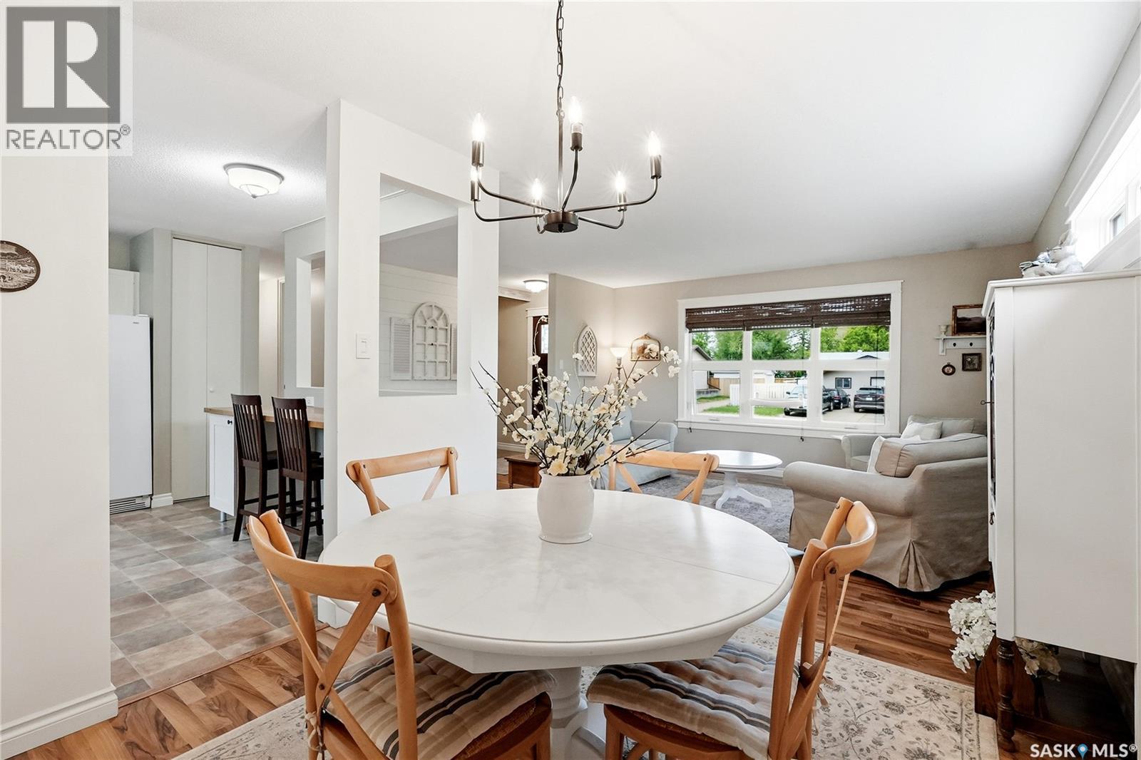 328 Carleton Drive, Saskatoon, SK