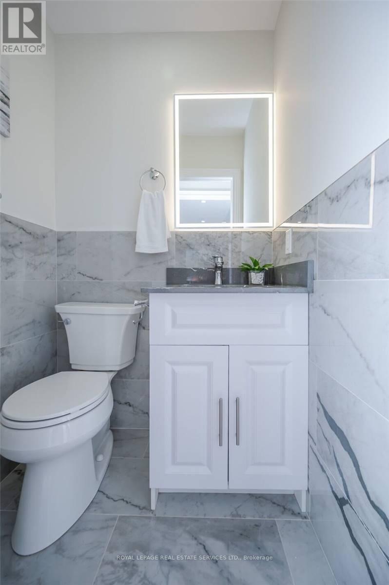 372 Highside Drive, Milton, ON