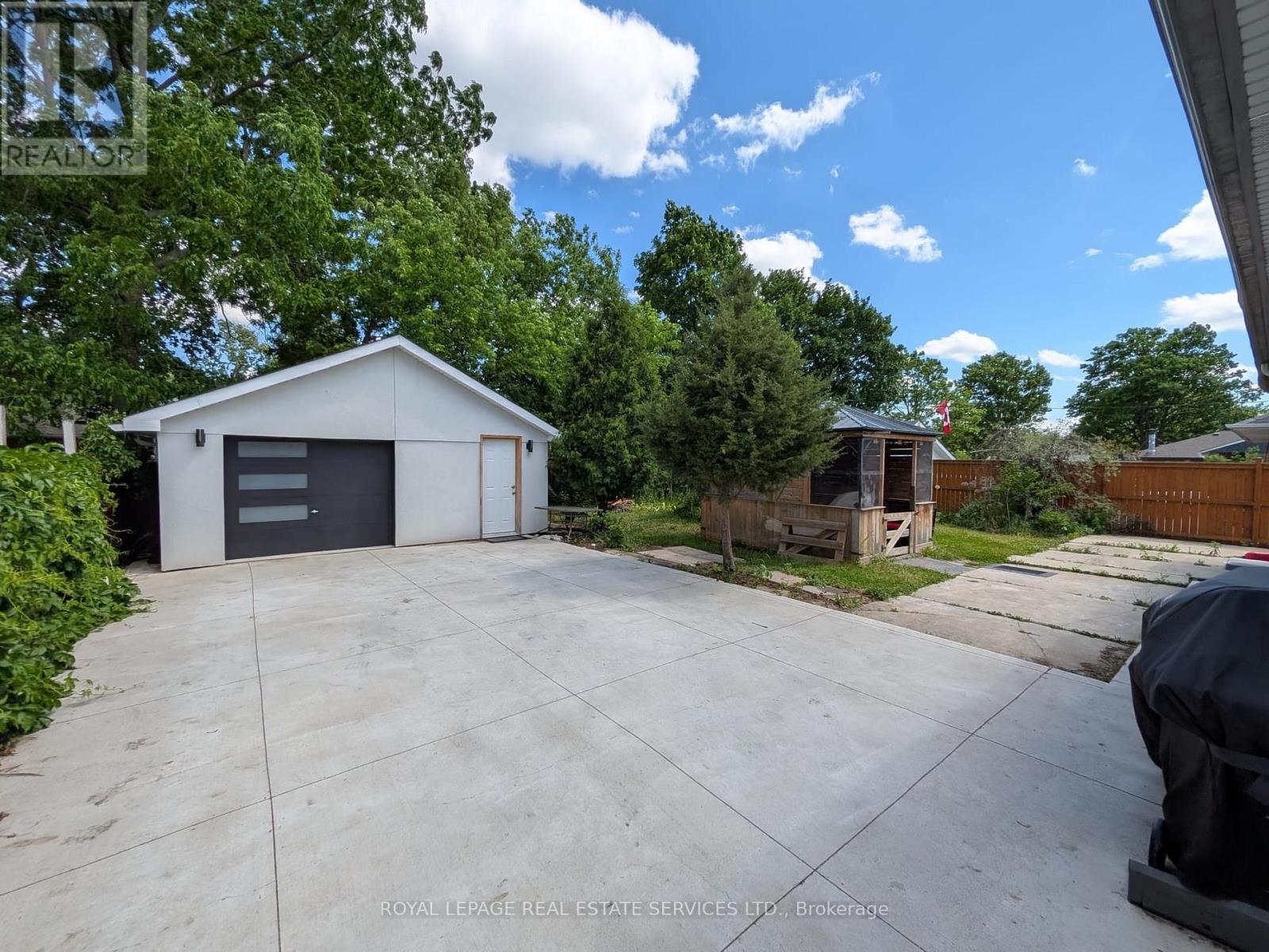 372 Highside Drive, Milton, ON