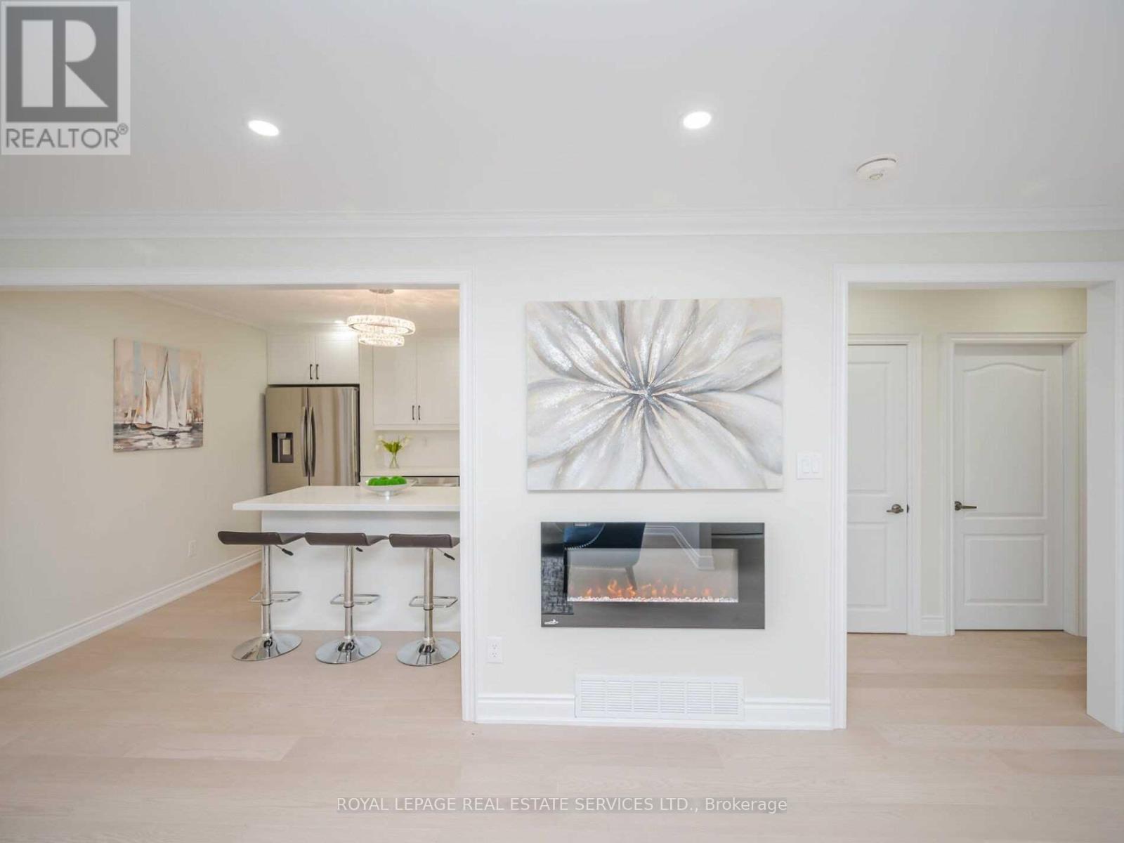 372 Highside Drive, Milton, ON