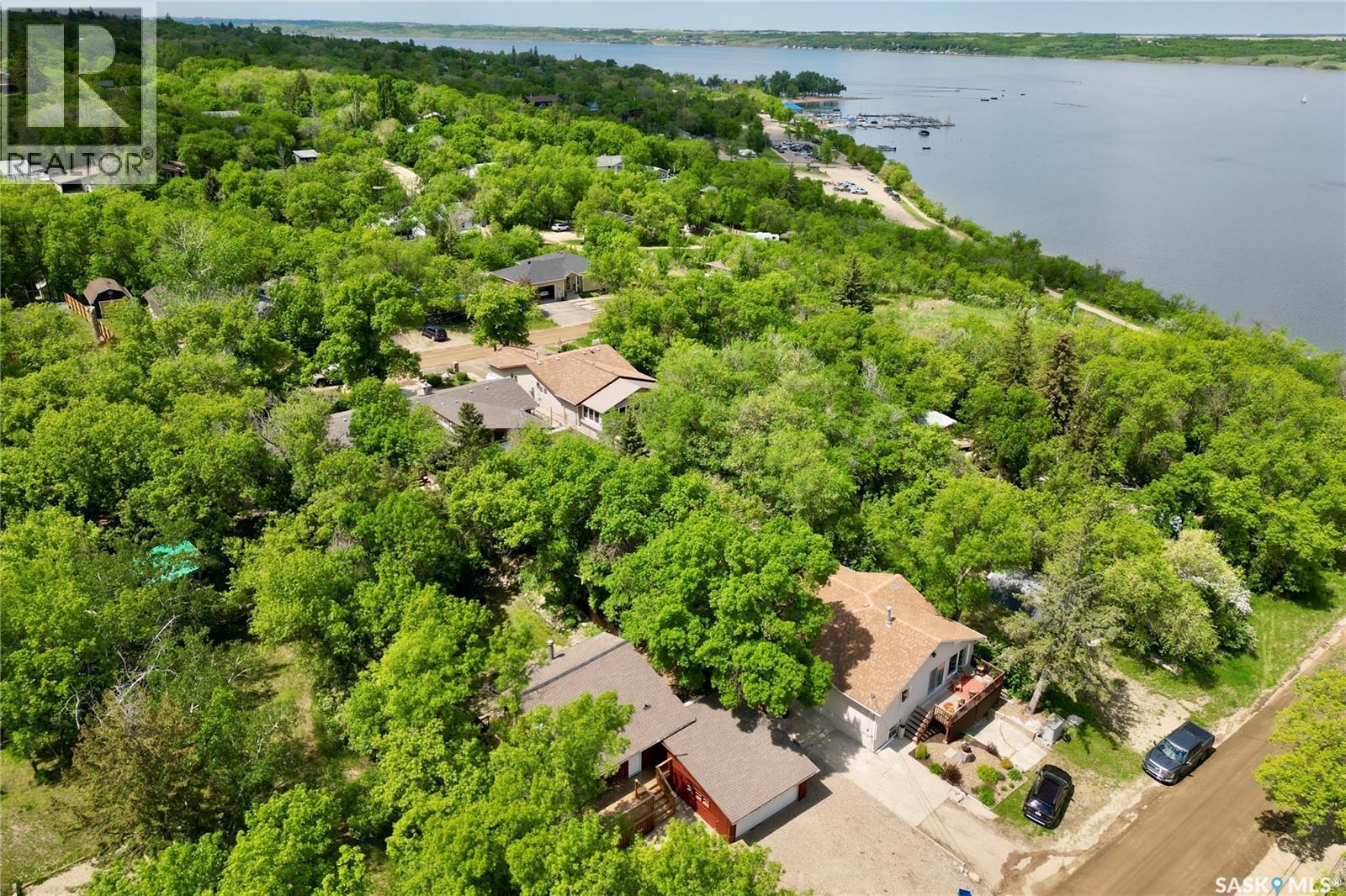 458 7Th Street E, Regina Beach, SK