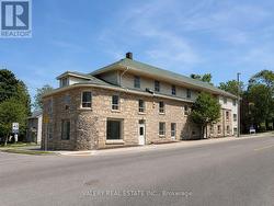 16 - 220 GORDON STREET Guelph, ON N1G 1X3