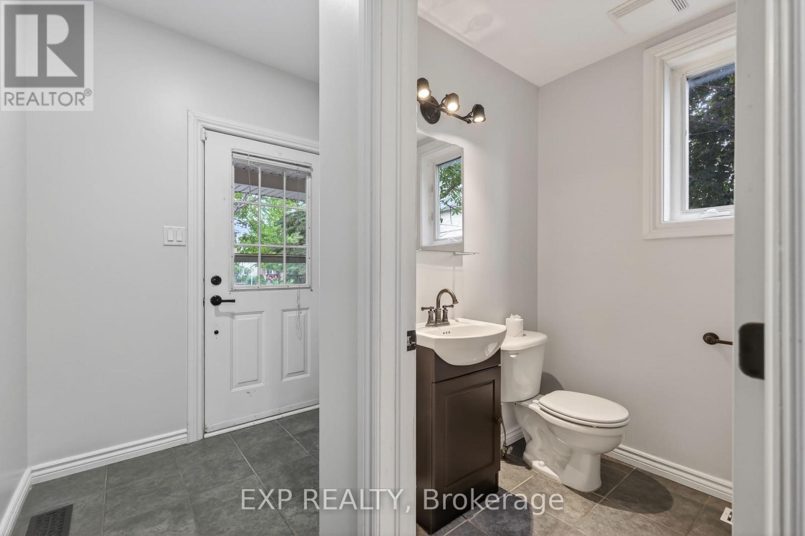 11 Boulder Way, Ottawa, ON