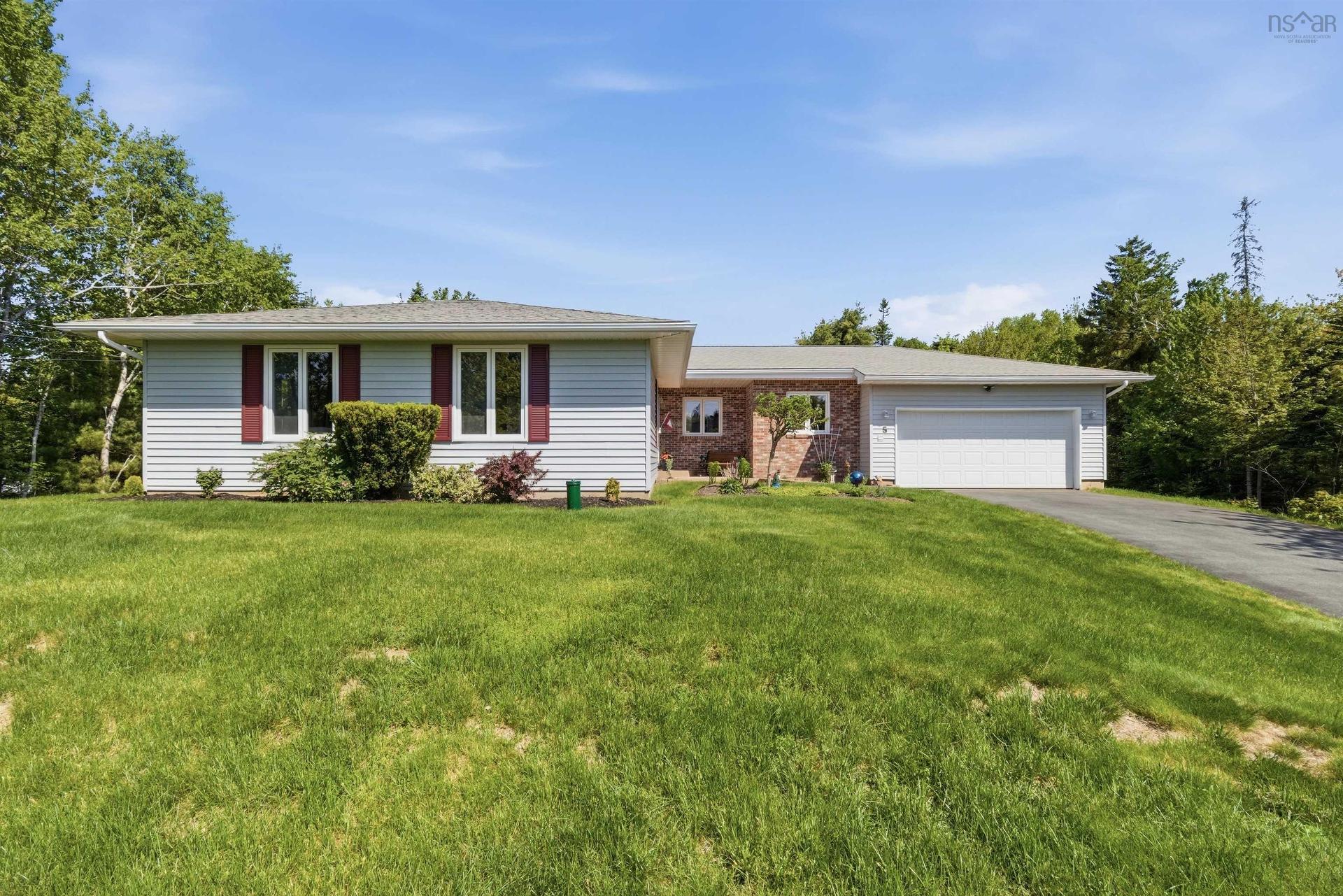 5 Juniper Way, Hubley, NS