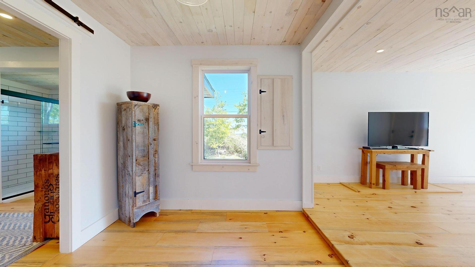 31 Shore View Drive, Beach Meadows, NS