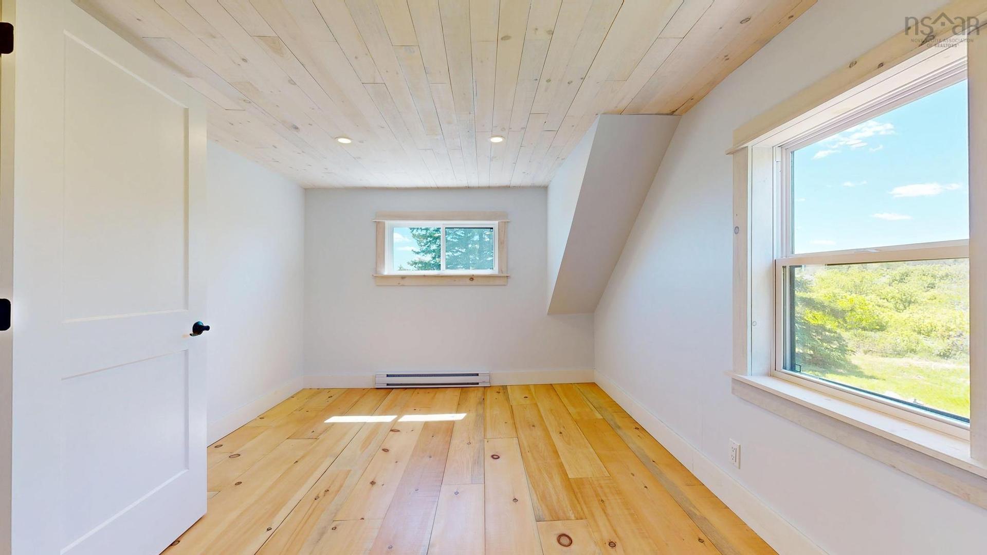 31 Shore View Drive, Beach Meadows, NS
