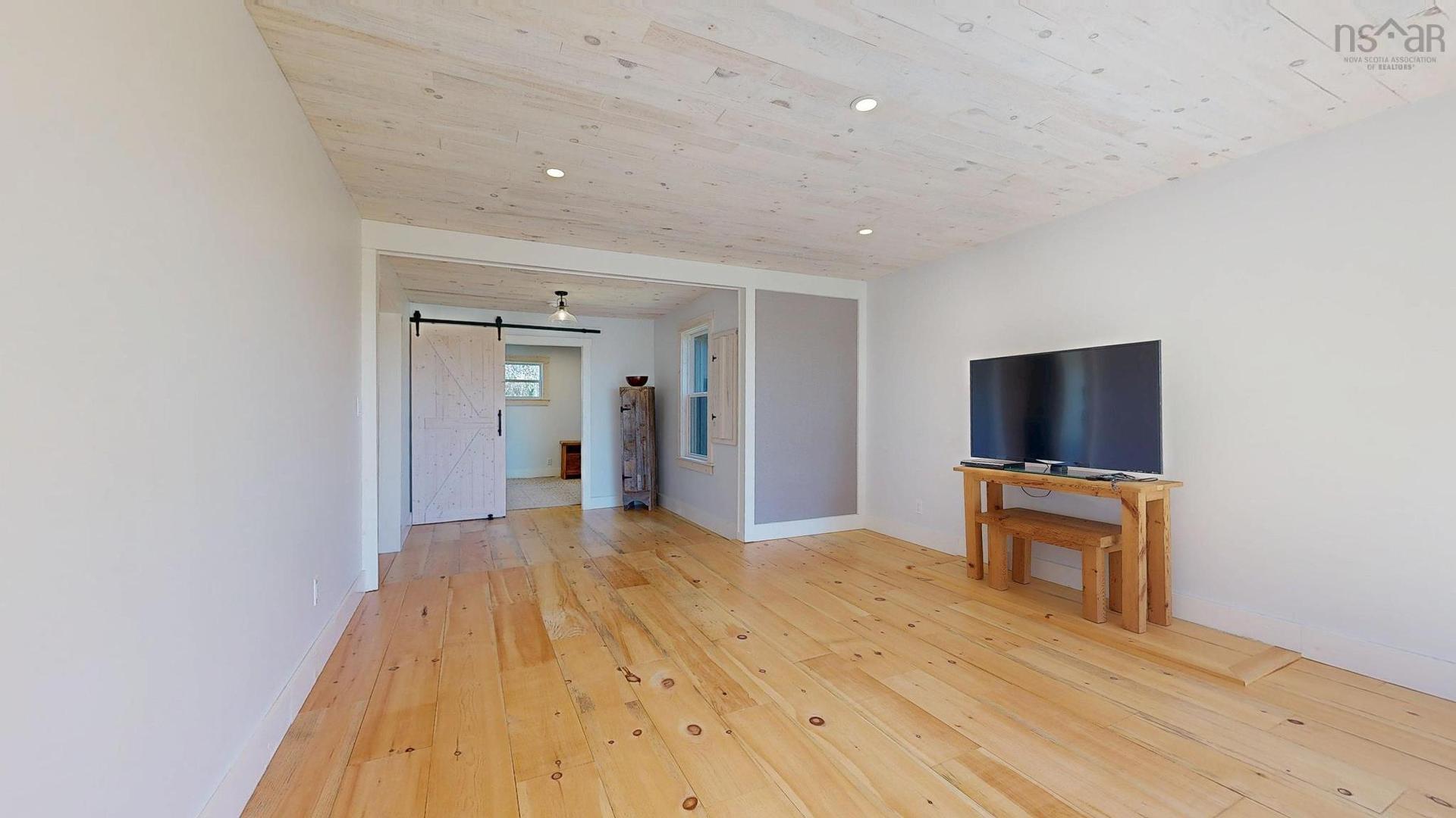 31 Shore View Drive, Beach Meadows, NS