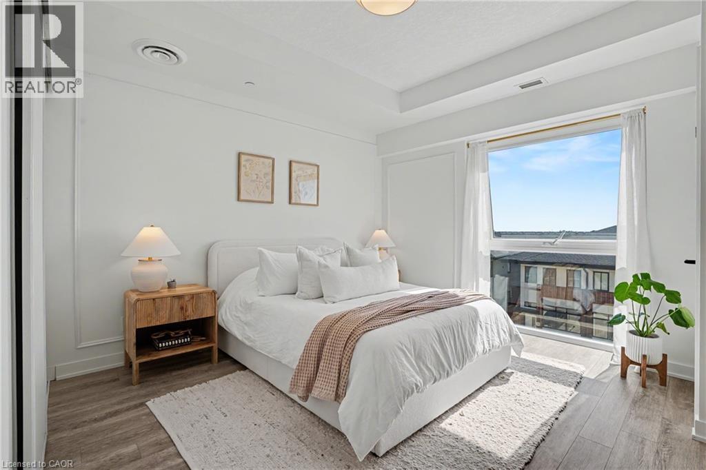 16 Markle Crescent Unit# 414, Ancaster, ON