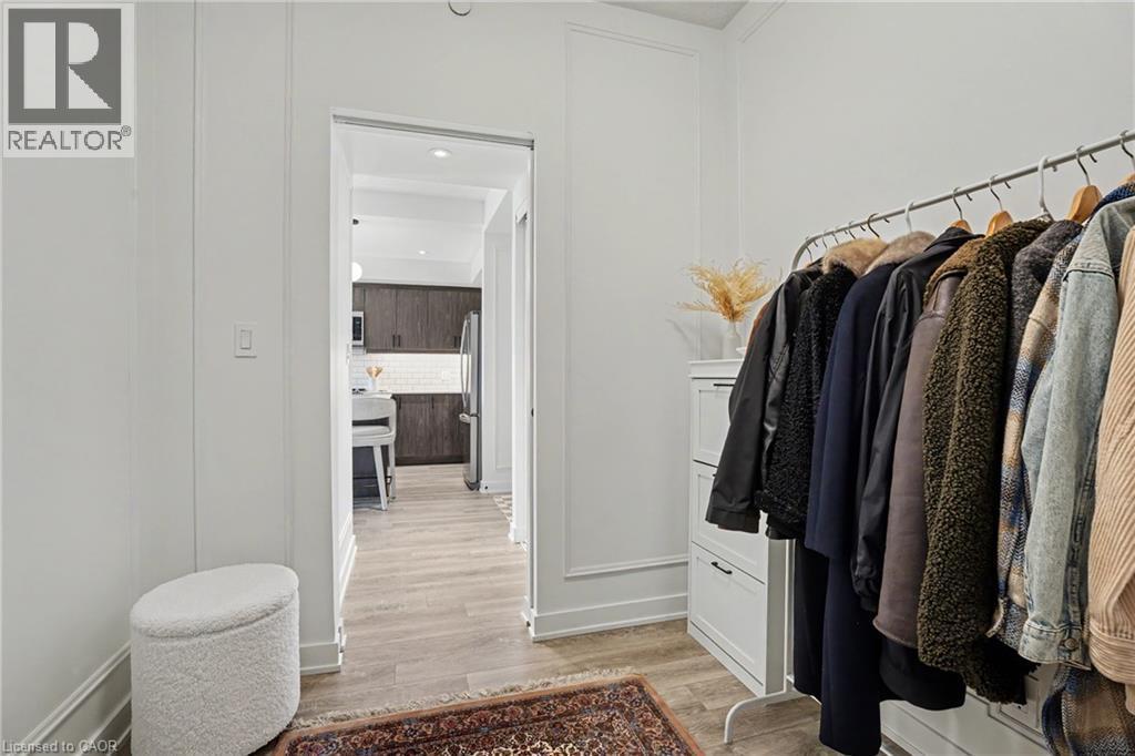 16 Markle Crescent Unit# 414, Ancaster, ON