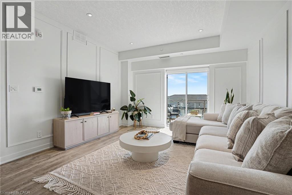 16 Markle Crescent Unit# 414, Ancaster, ON