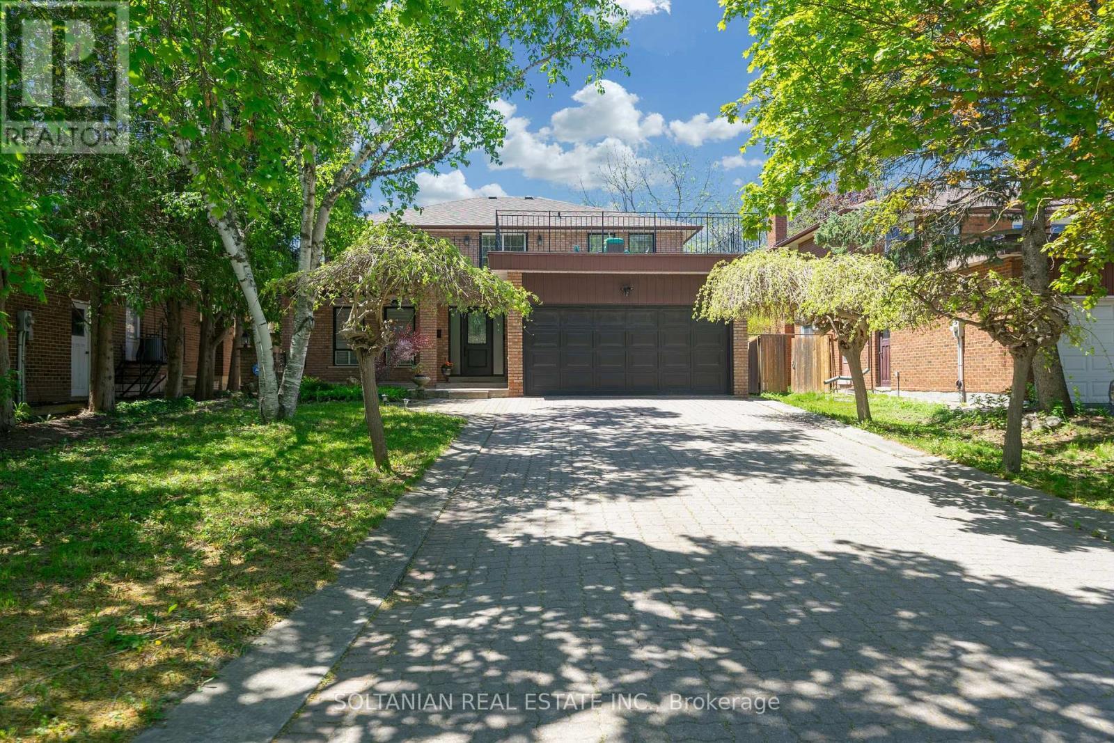 12 Dorian Place, Vaughan, ON