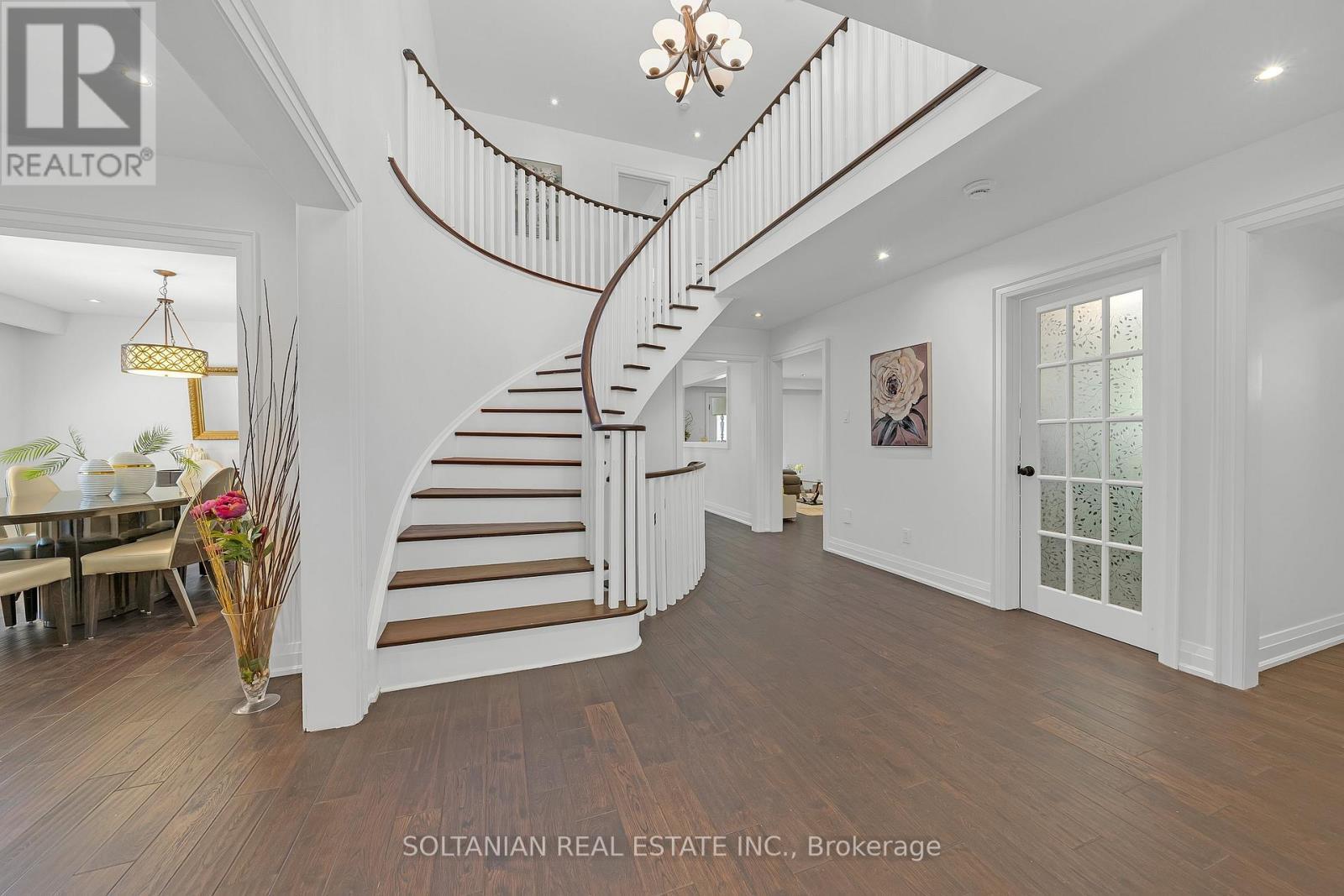 12 Dorian Place, Vaughan, ON