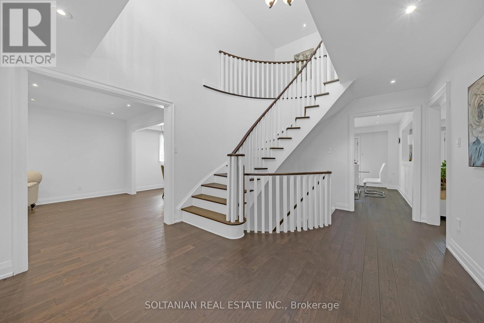 12 Dorian Place, Vaughan, ON