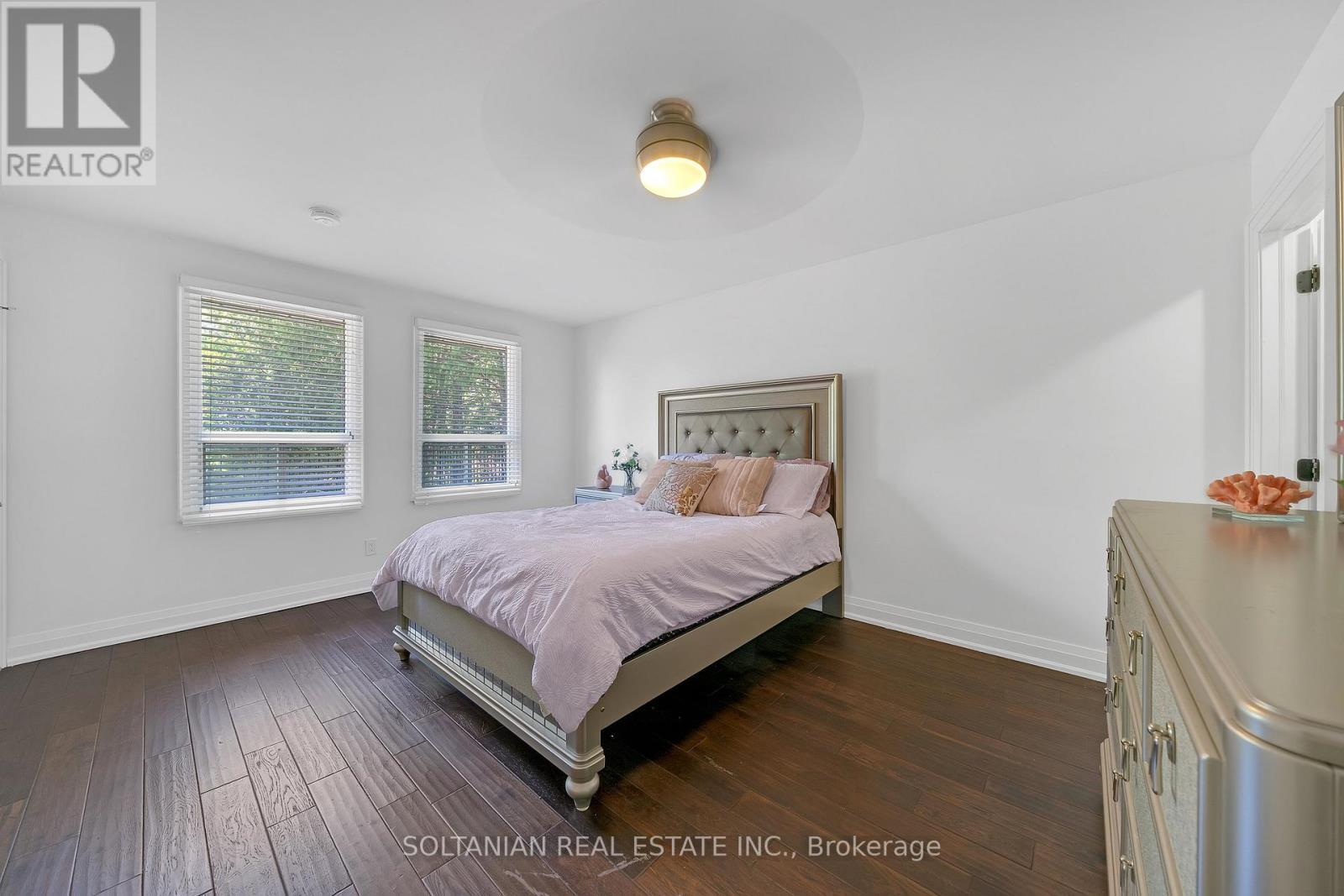 12 Dorian Place, Vaughan, ON