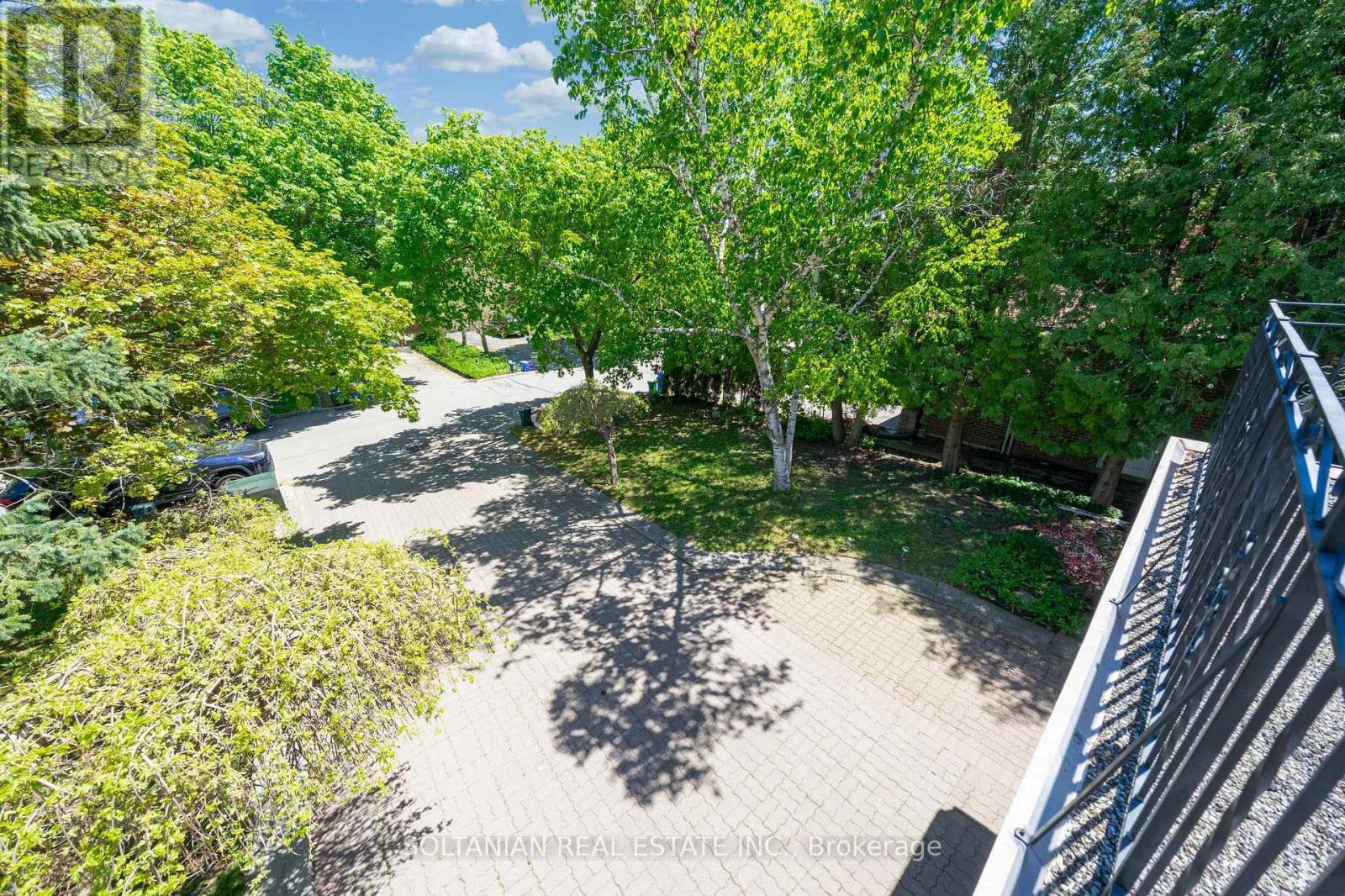 12 Dorian Place, Vaughan, ON