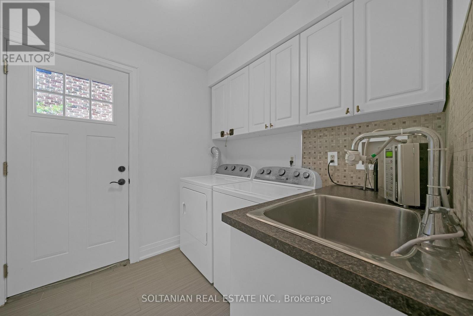 12 Dorian Place, Vaughan, ON