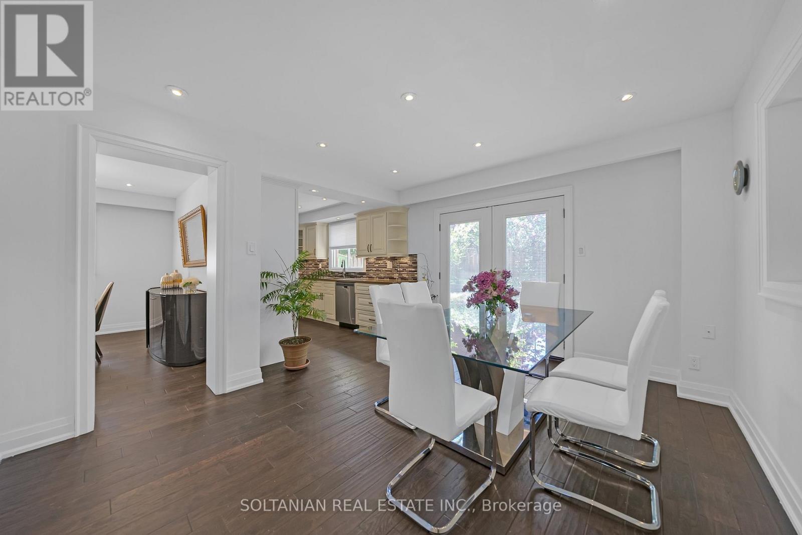 12 Dorian Place, Vaughan, ON