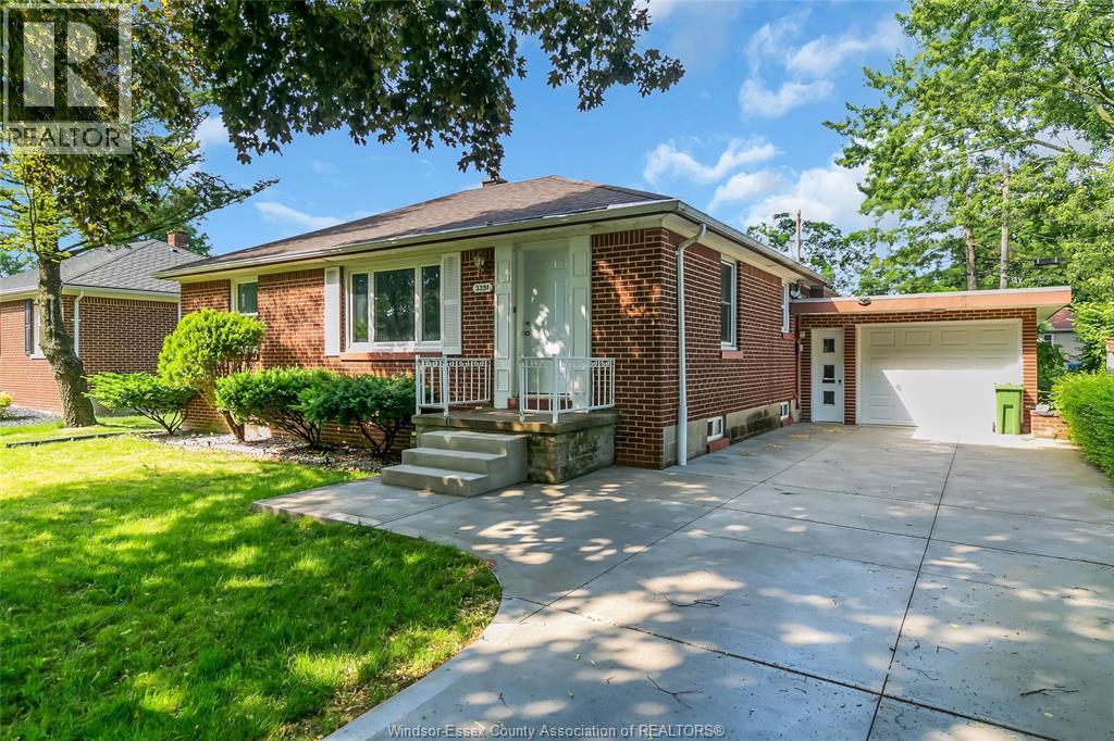 3331 Longfellow, Windsor, ON