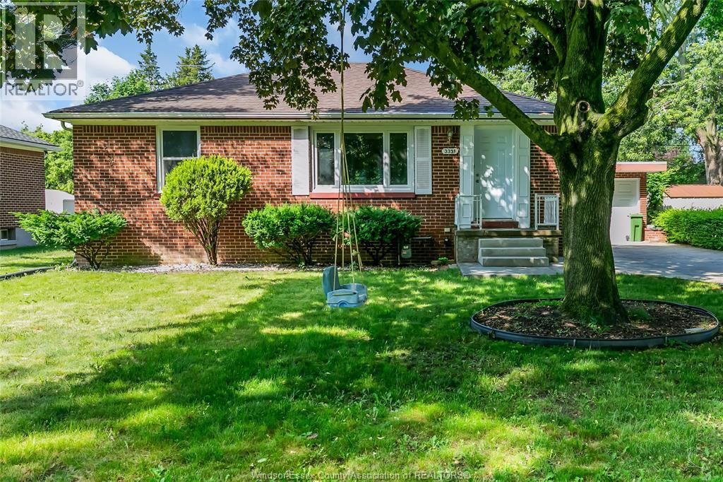 3331 Longfellow, Windsor, ON
