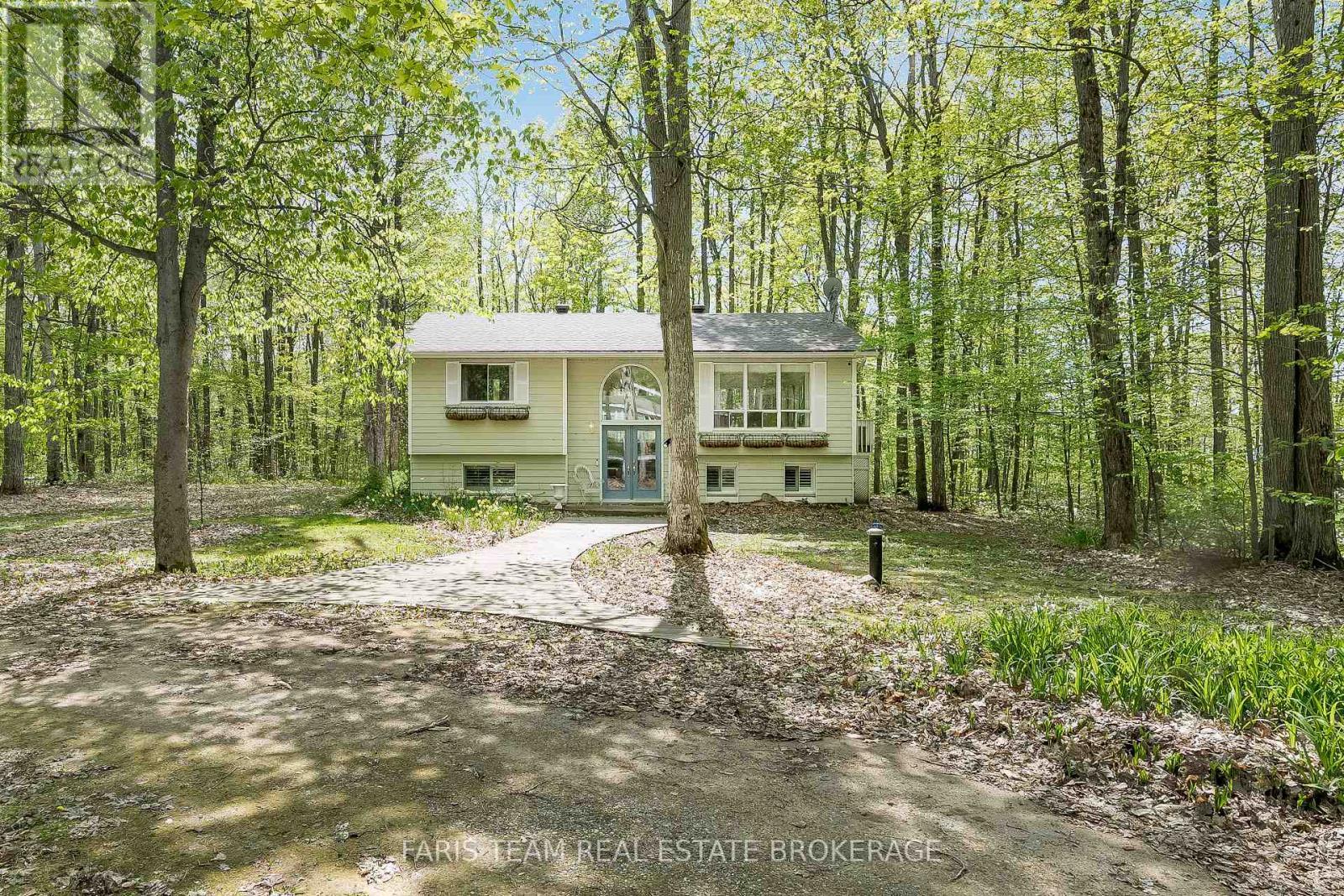 104 Silver Birch Drive, Tiny, ON