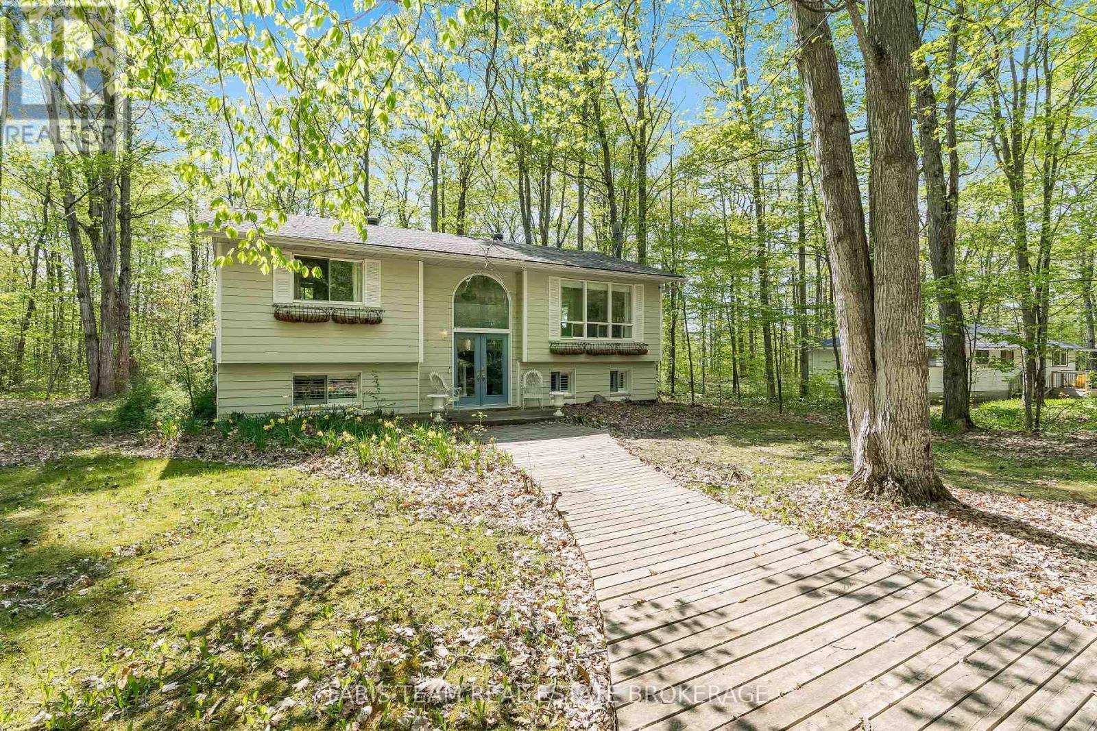 104 Silver Birch Drive, Tiny, ON