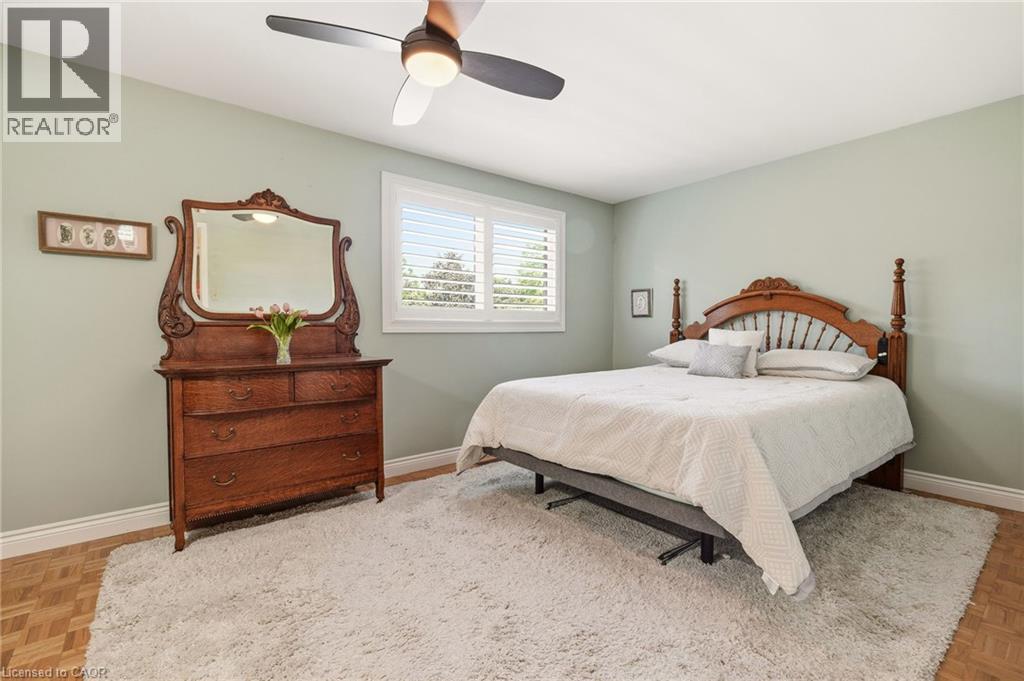570 Forestwood Crescent, Burlington, ON