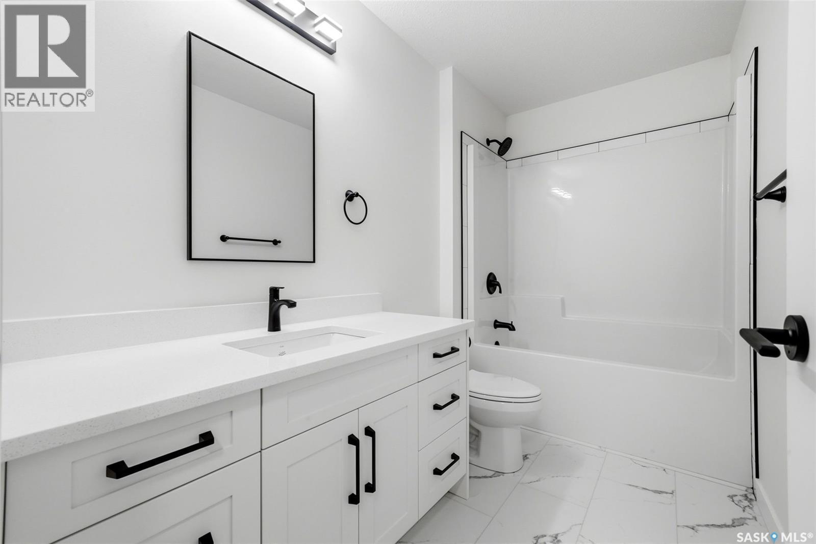 55 Country Road, Lumsden, SK - Indoor Photo Showing Bathroom