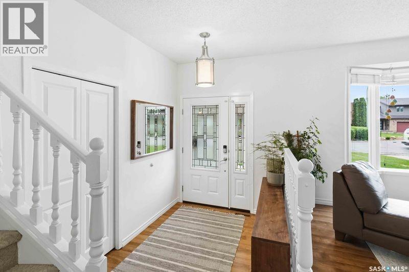 142 Neusch Crescent, Saskatoon, SK