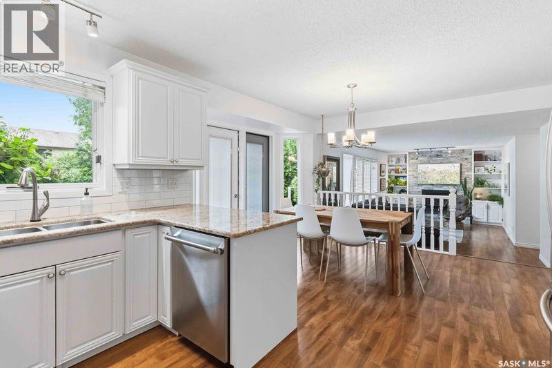 142 Neusch Crescent, Saskatoon, SK