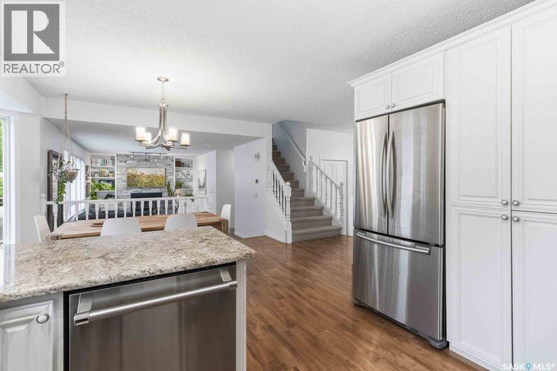 142 Neusch Crescent, Saskatoon, SK