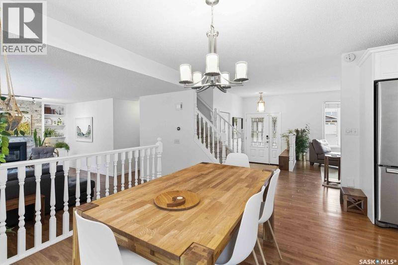 142 Neusch Crescent, Saskatoon, SK