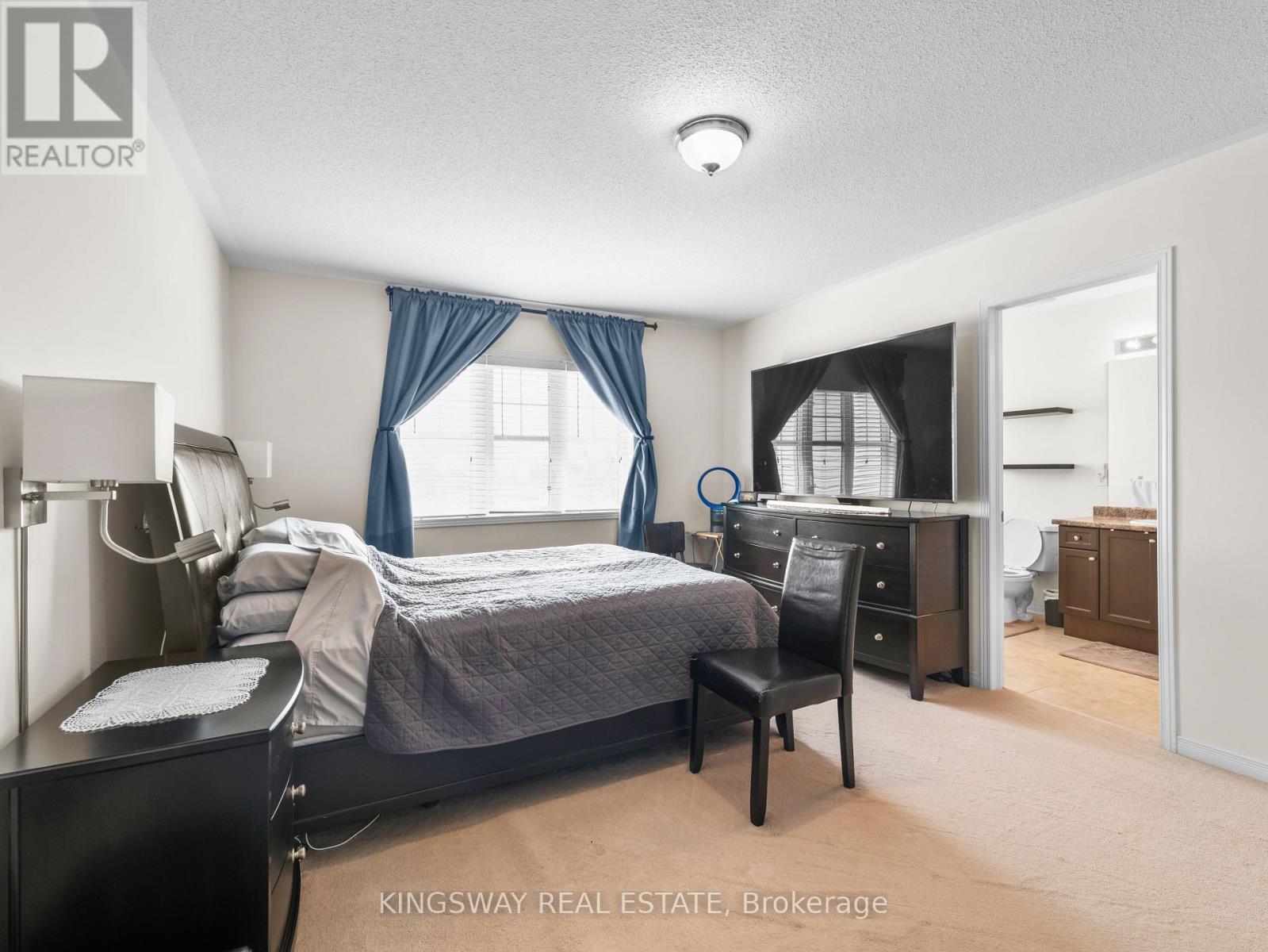 57 Harbourside Drive, Whitby, ON - Indoor Photo Showing Bedroom