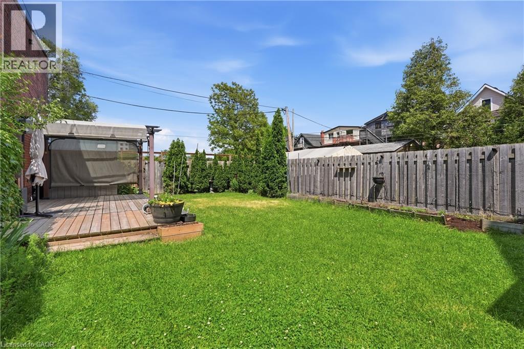 71 Aikman Avenue, Hamilton, ON - Outdoor With Backyard