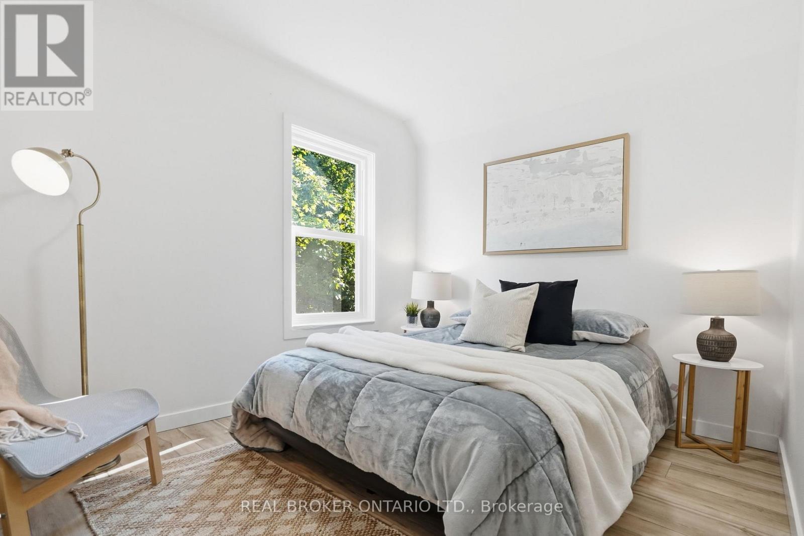 66 Mars Avenue, Hamilton, ON