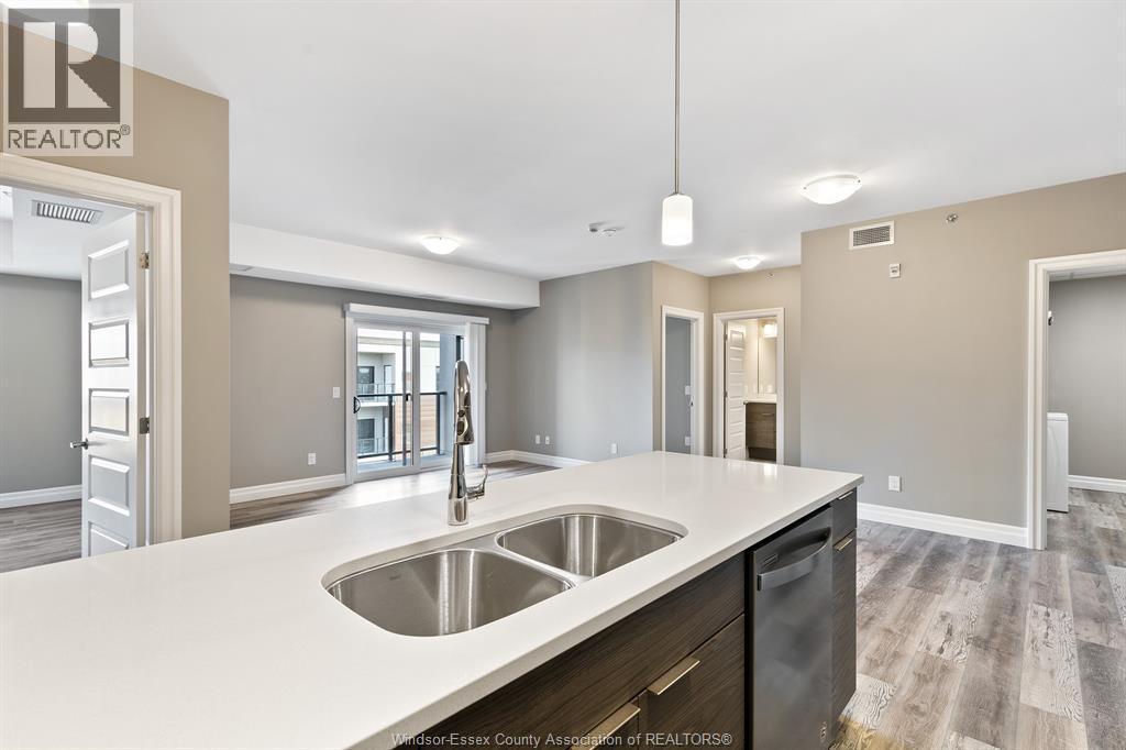 716 Brownstone Unit# 202, Tecumseh, ON