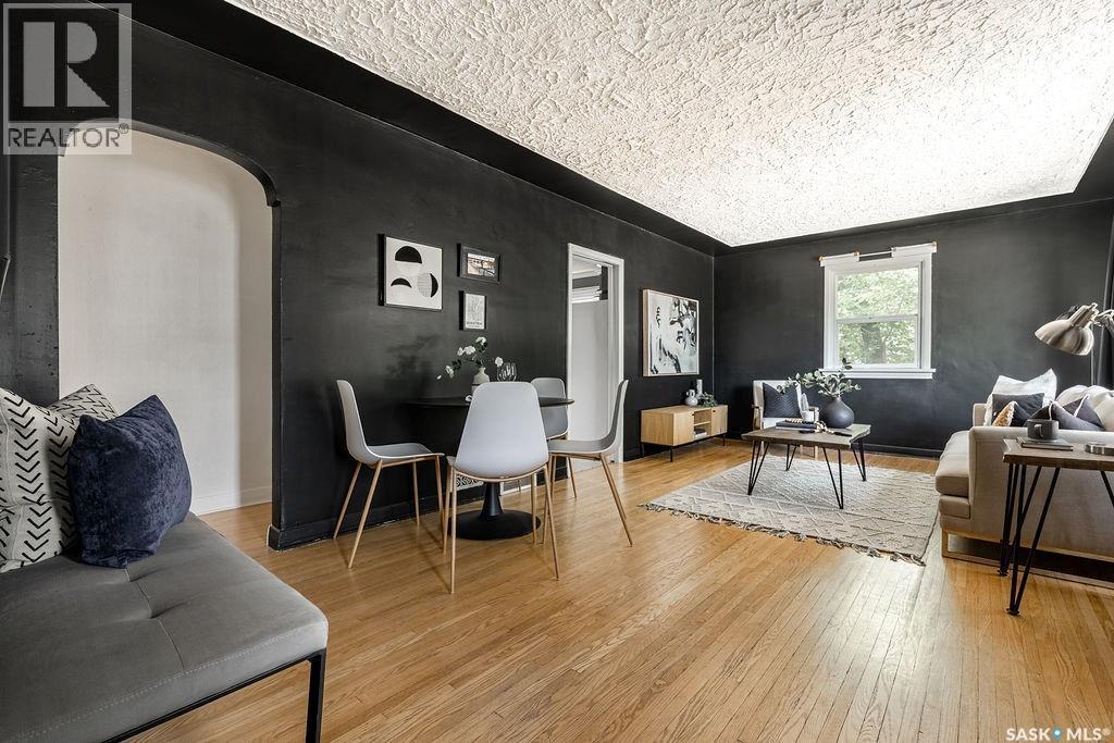 1426 12Th Street E, Saskatoon, SK