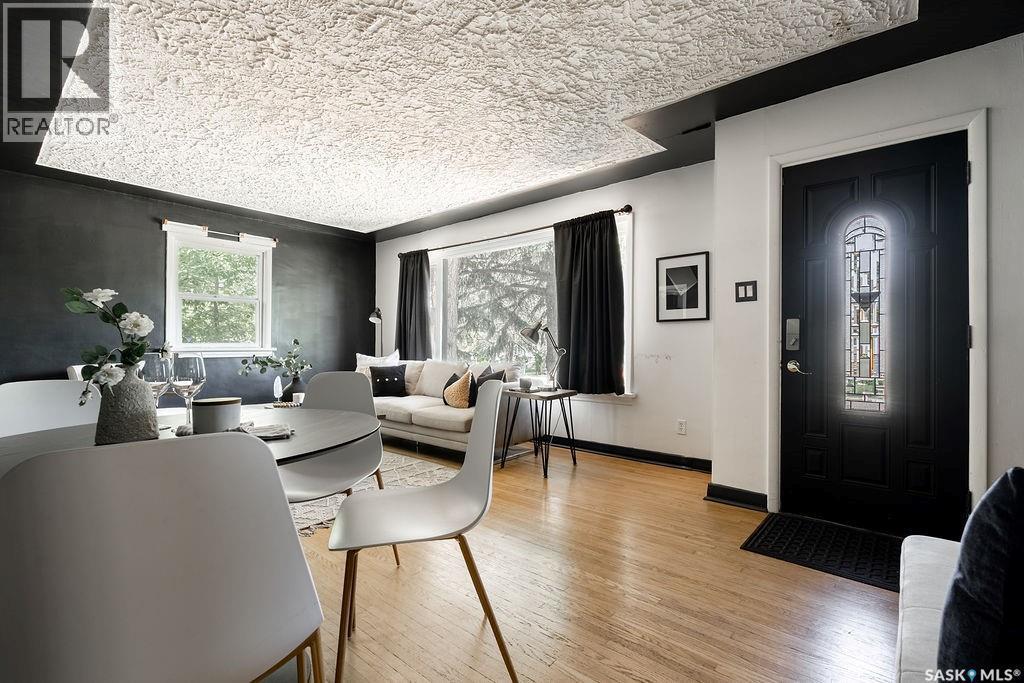 1426 12Th Street E, Saskatoon, SK