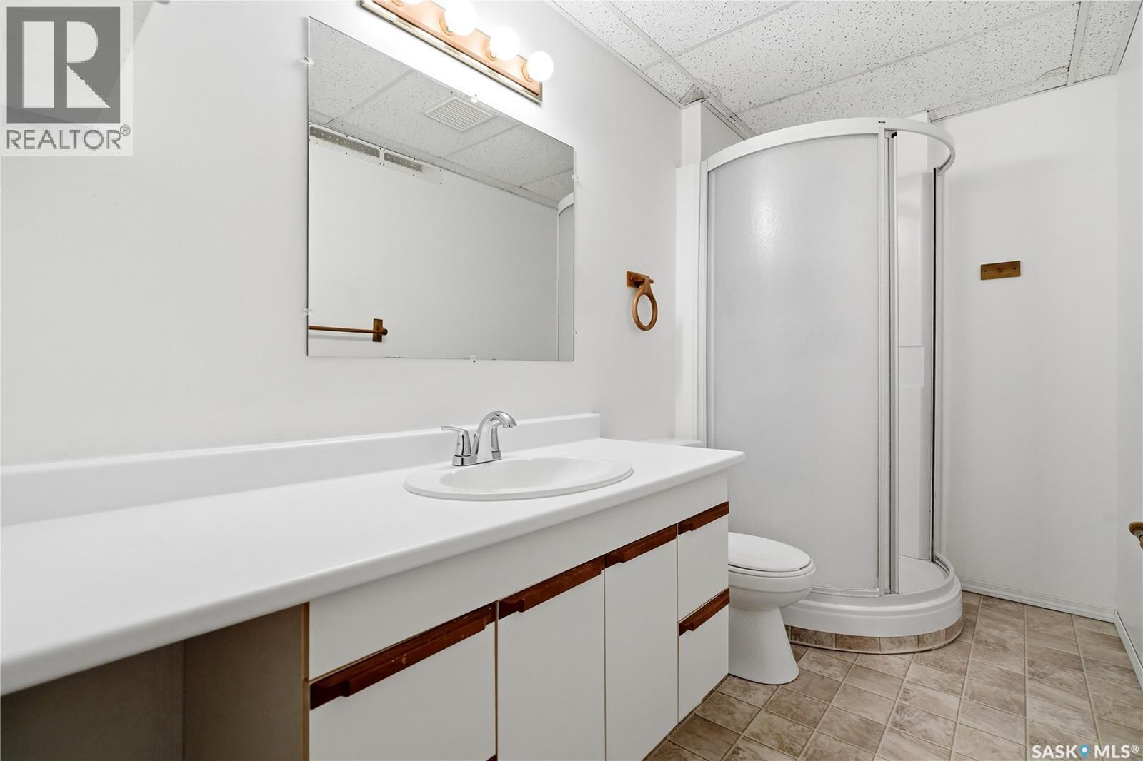 3676 Bishop Crescent E, Regina, SK