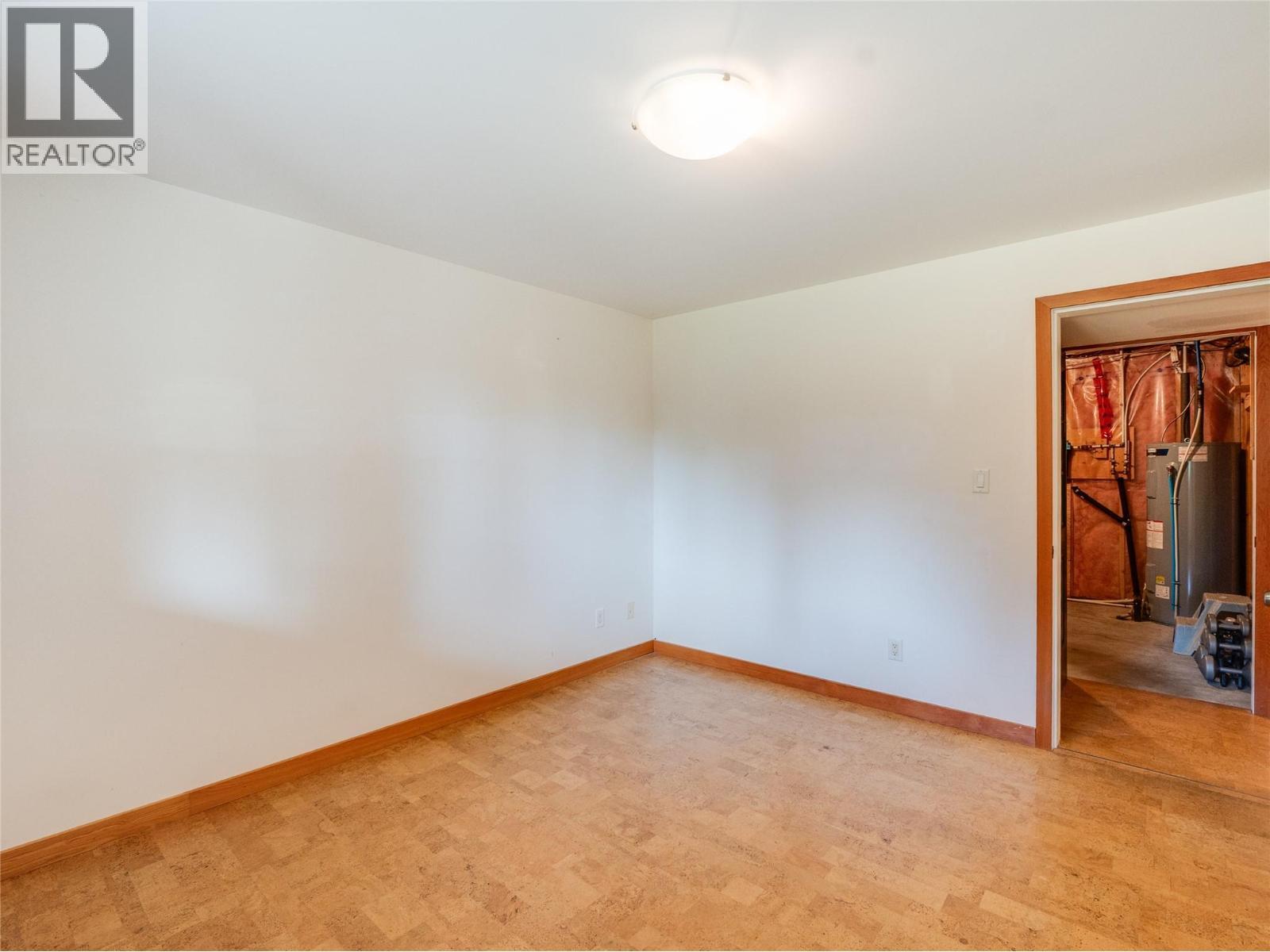 955 Cedar Brae Road, Glade, BC - Indoor Photo Showing Other Room