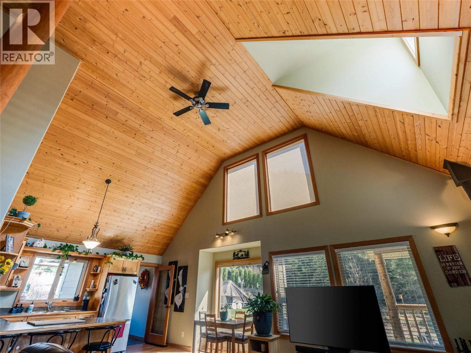 955 Cedar Brae Road, Glade, BC - Indoor