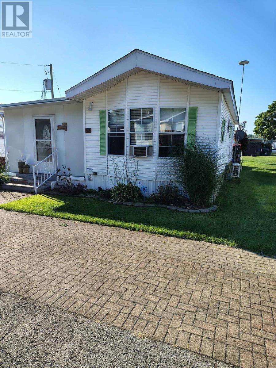 54 Quarry View Village, Port Colborne (Sherkston), ON