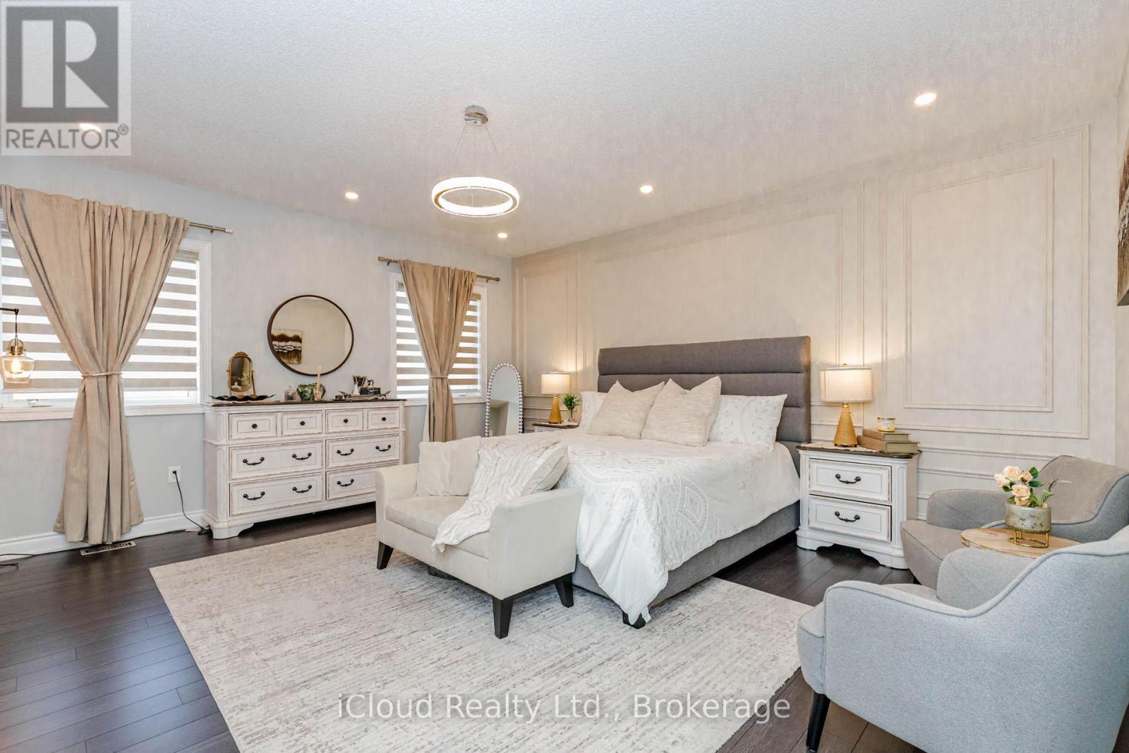 264 Etheridge Avenue, Milton, ON