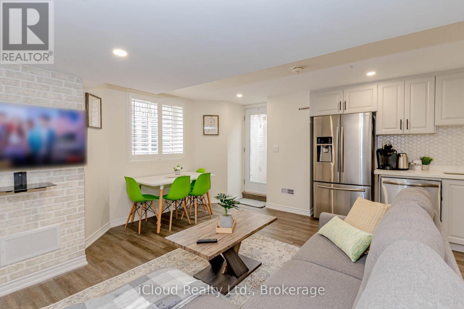264 Etheridge Avenue, Milton, ON