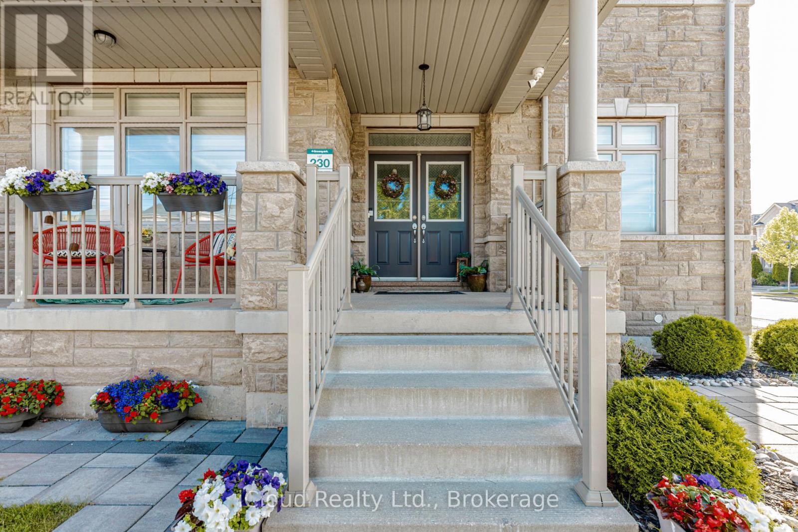 264 Etheridge Avenue, Milton, ON
