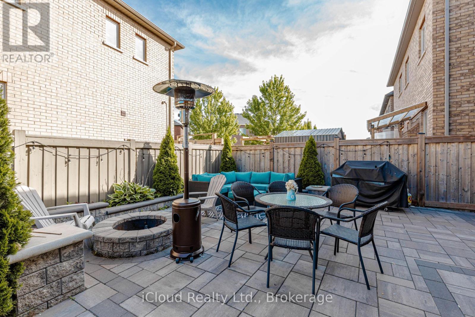 264 Etheridge Avenue, Milton, ON